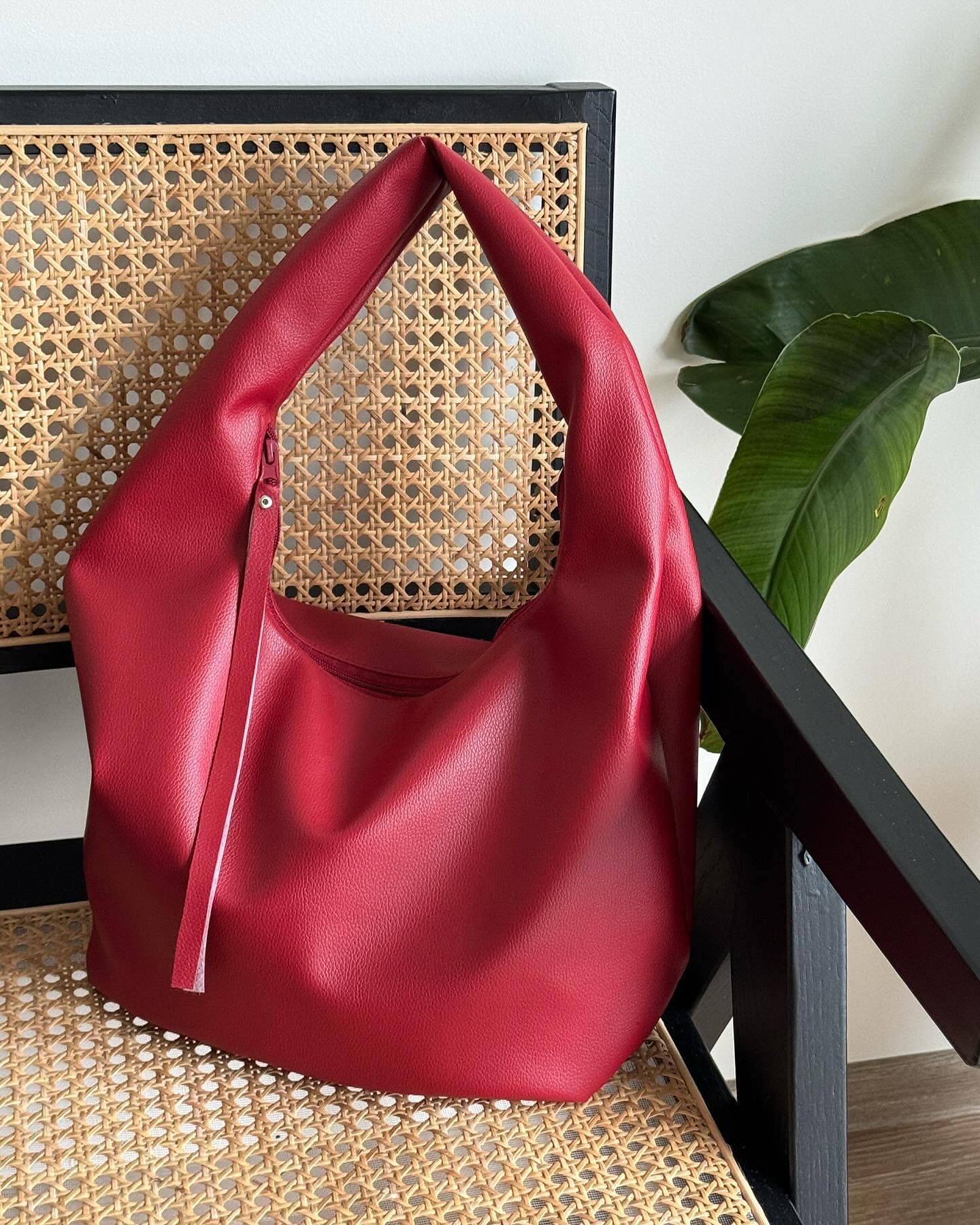 Rhea Hobo Bag